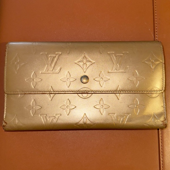 Louis Vuitton Authentic Monogram Matte Vernis Porte-Tresor International Wallet - Picture 1 of 15